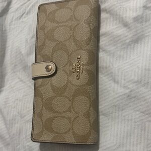 Coach Tan and Cream Signature Continental Wallet